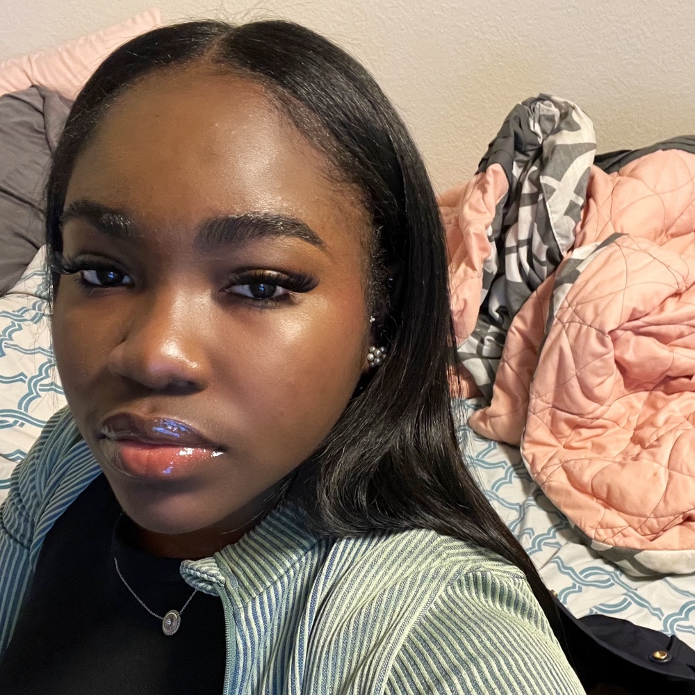Meet your Posher, Mahalia